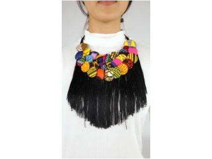 Yasmina necklace in wax fabric and fringes